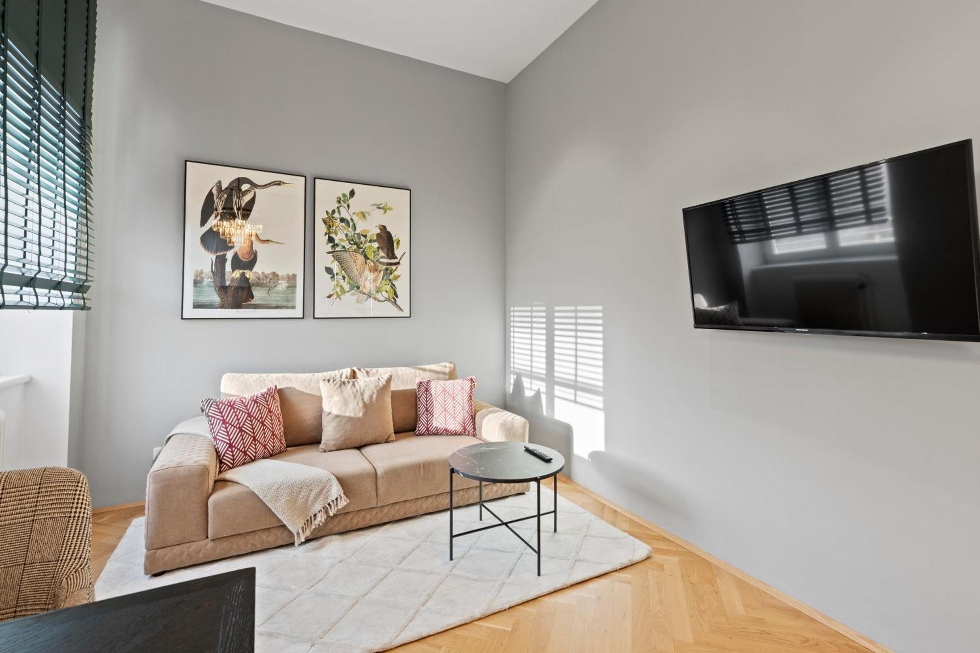 Sgrafit Apartments - Self Check-In Retz Luaran gambar