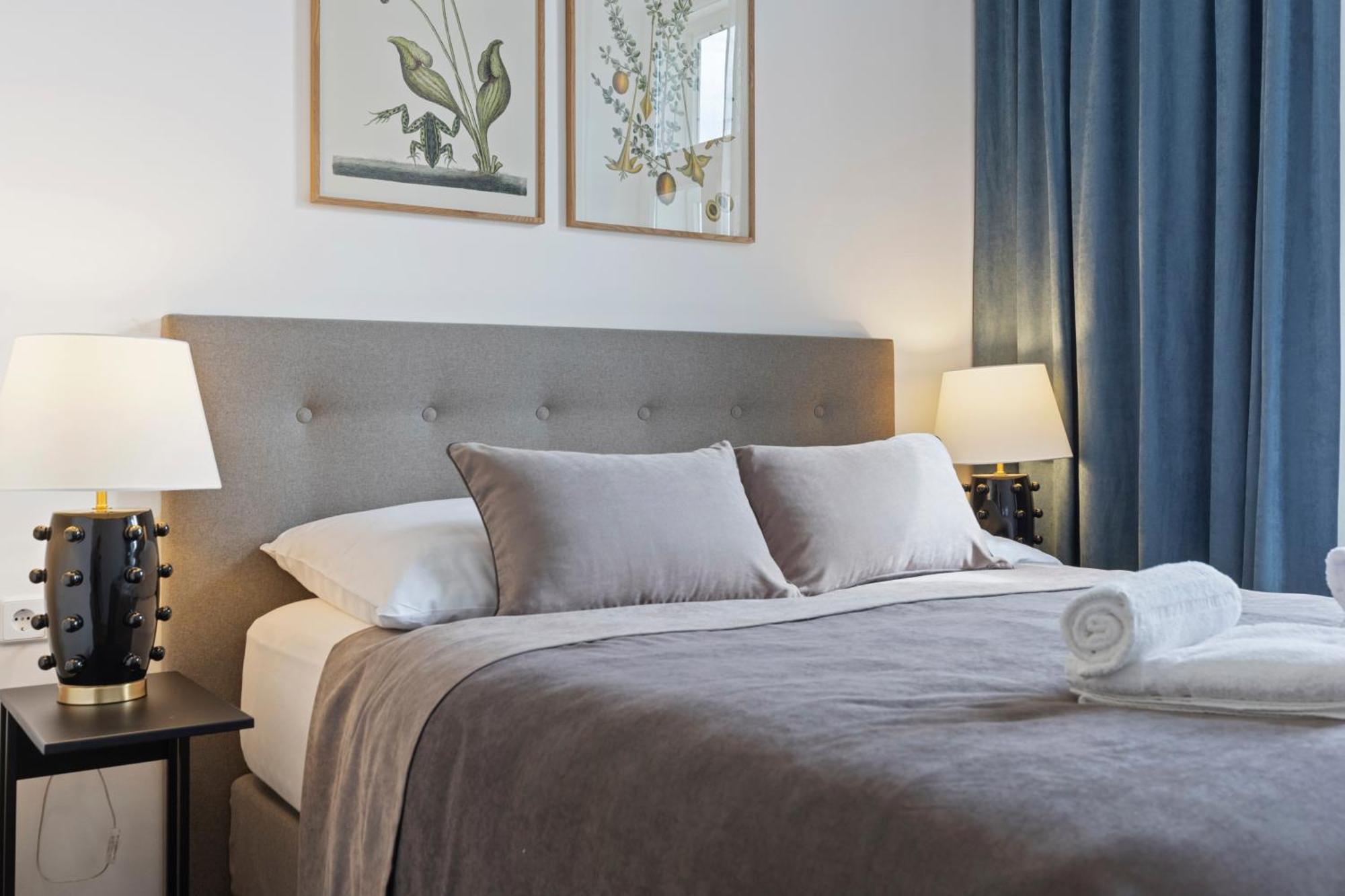 Sgrafit Apartments - Self Check-In Retz Luaran gambar